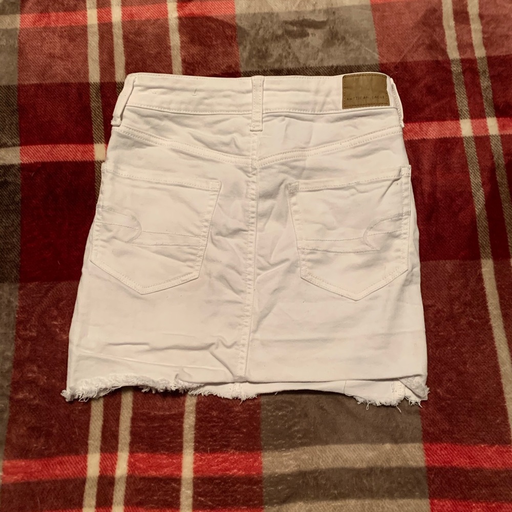 AEO White Hi Rise Mini Skirt - Picture 12 of 12